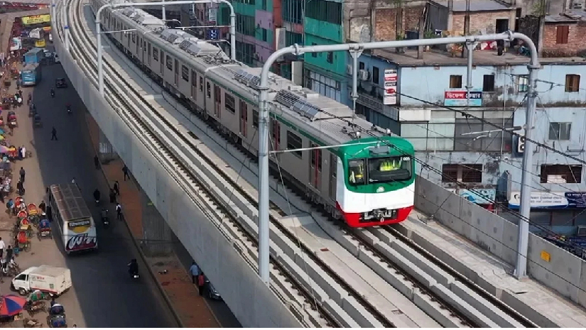 আজ থেকে সব স্টেশনে থামবে মেট্রোরেল