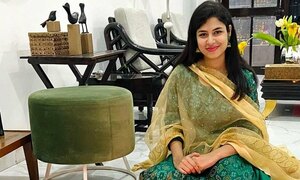 ২২ বছরেই আইএএস পাস অনন্যা সামলাচ্ছেন প্রশাসন, জনপ্রিয় ইনস্টাগ্রামেও