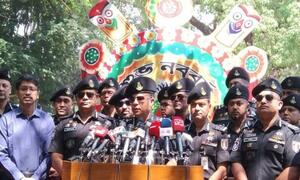 মঙ্গল শোভাযাত্রায় হামলার চিরকুট দুষ্টু লোকের কাজ: ডিএমপি কমিশনার