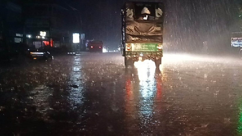 সিলেটে দেখা মিলল স্বস্তির বৃষ্টি