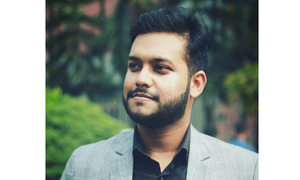 আত্মহত্যার বিষয়টি ফেসবুক গ্রুপে জানিয়েছিলেন ড্যাফোডিলের হৃদয়