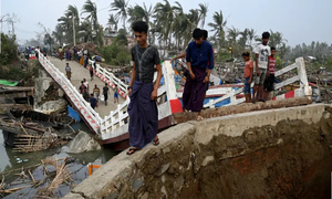 মিয়ানমারের রাখাইনে মোখার আঘাতে নিহত অন্তত ৪০০