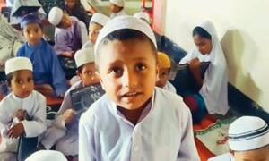 যে জিনিসটা আমরা কলেজ-বিশ্ববিদ্যালয় শিক্ষার্থীরা পারি না...