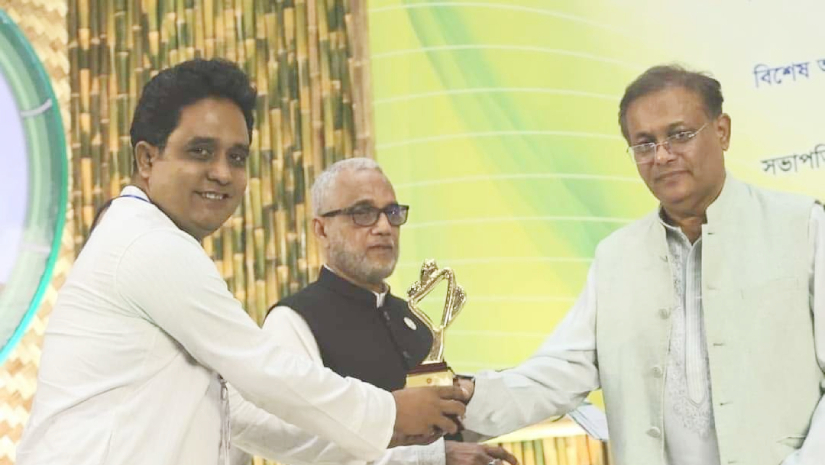 জাতীয় পরিবেশ পদক পেলেন বেরোবি অধ্যাপক ড. তুহিন ওয়াদুদ