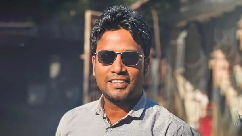 নেতাকে দিয়ে পা টেপানো চবি ছাত্রলীগ সভাপতির ফোনালাপ ফাঁস