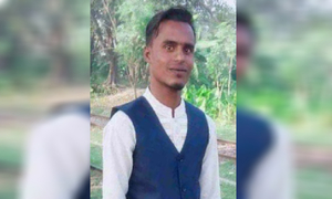 ছাত্রলীগ নেতার বিরুদ্ধে থানায় হাঁস চুরির অভিযোগ