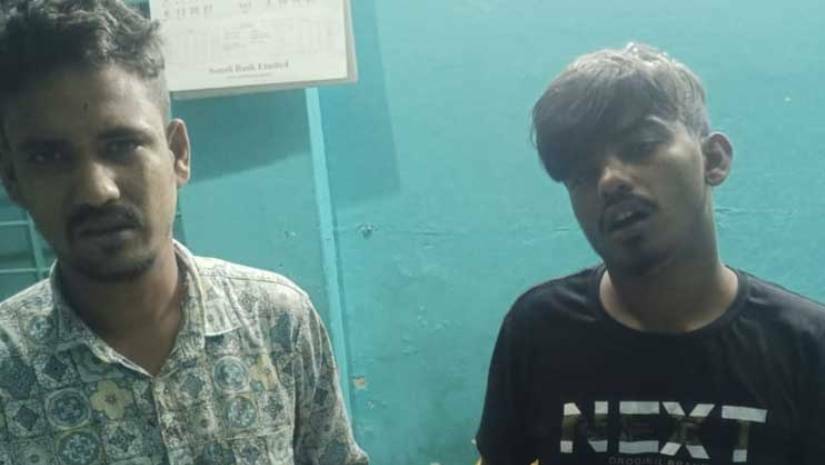 গরু ব্যবসায়ীর টাকা ছিনতাইয়ের সময় ছাত্রলীগ নেতাসহ আটক ২