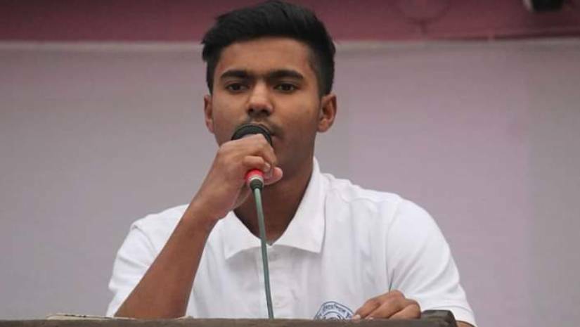 বুয়েট-ঢাবিতে চান্স পেলেন ভোলার শিক্ষক দম্পতির সন্তান সামাদ