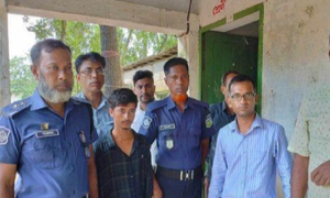 স্কুলছাত্রীকে উত্ত্যক্ত, যুবককে ১৫ দিনের কারাদণ্ড দিল ভ্রাম্যমাণ আদালত