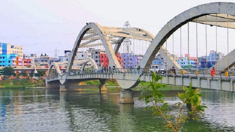 হাতিরঝিলে ঝাপ দিয়ে এসএসসি পরীক্ষার্থীর আত্মহত্যা