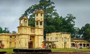 নোবেলজয়ী অমর্ত্য সেনের পক্ষে পোস্ট করায় বিশ্বভারতীর ছাত্র বহিষ্কার