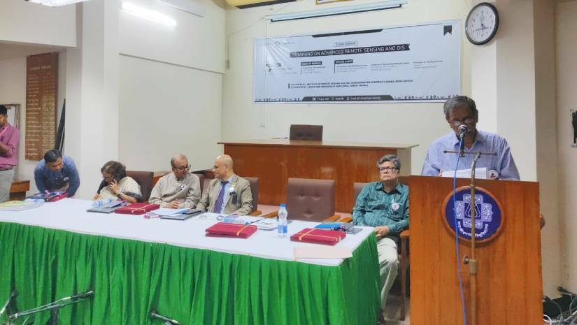 বিশ্ববিদ্যালয়গুলো বিশ্বমানের না হলে শিক্ষিত বেকার কমবে না: অধ্যাপক সাজ্জাদ