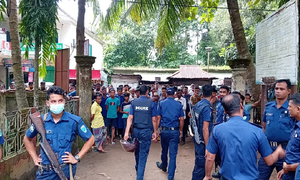 মৌলভীবাজারের কুলাউড়ায় জঙ্গি সন্দেহে জনতার হাতে আটক ১৭