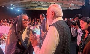 চাঁদে চন্দ্রযানের সফল অবতরণের জন্য মোদিকে অভিনন্দন শেখ হাসিনার 
