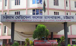 চবির শাটল ট্রেন দুর্ঘটনায় আহতদের মধ্যে ৩ শিক্ষার্থী আইসিইউতে