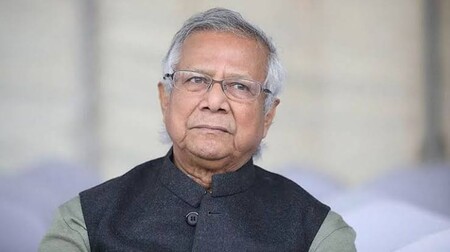 ড. ইউনূসের বিরুদ্ধে রংপুরে মামলা