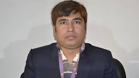 ড. ওয়াজেদ মিয়া স্বর্ণপদক পাচ্ছেন বেরোবি শিক্ষক তৌফিকুল ইসলাম