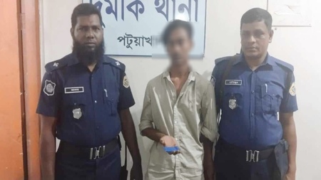 ইয়াবাসহ দশম শ্রেণির শিক্ষার্থী আটক