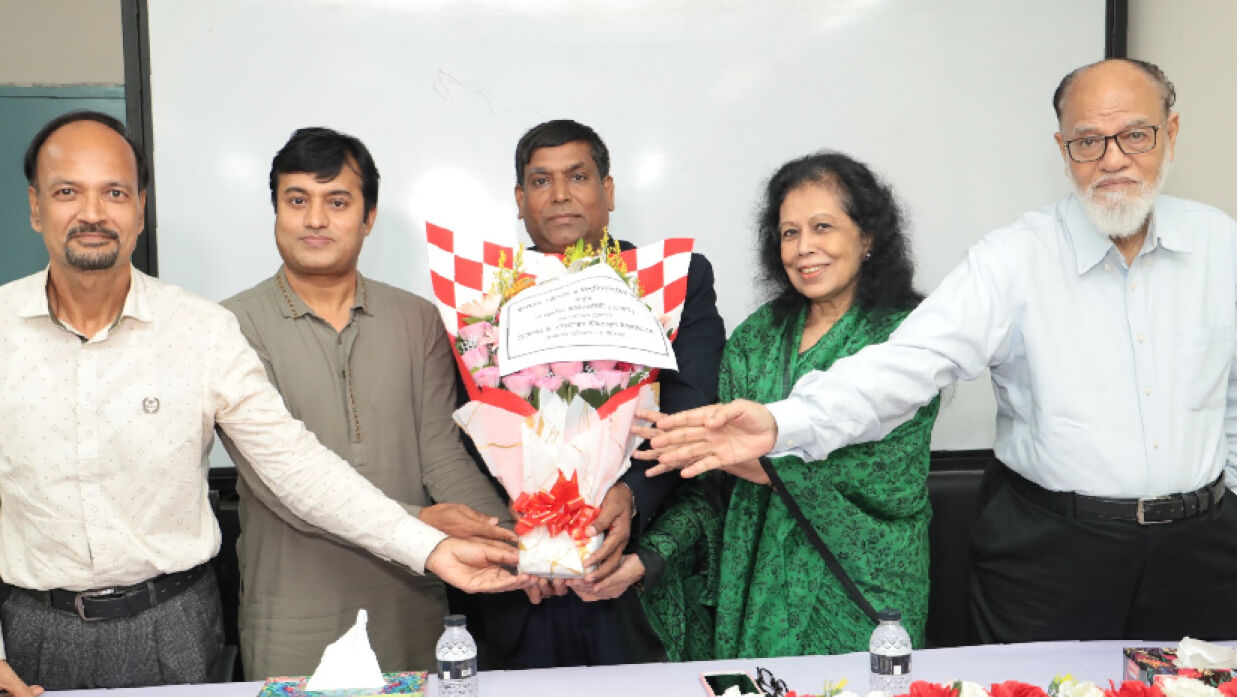 সোনারগাঁও ইউনিভার্সিটির নতুন ট্রেজারার অধ্যাপক একরামুল ইসলাম