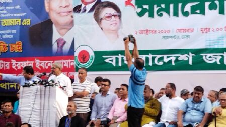 কোথায় আছেন বাহে, সবাই জেগে উঠুন: ফখরুল