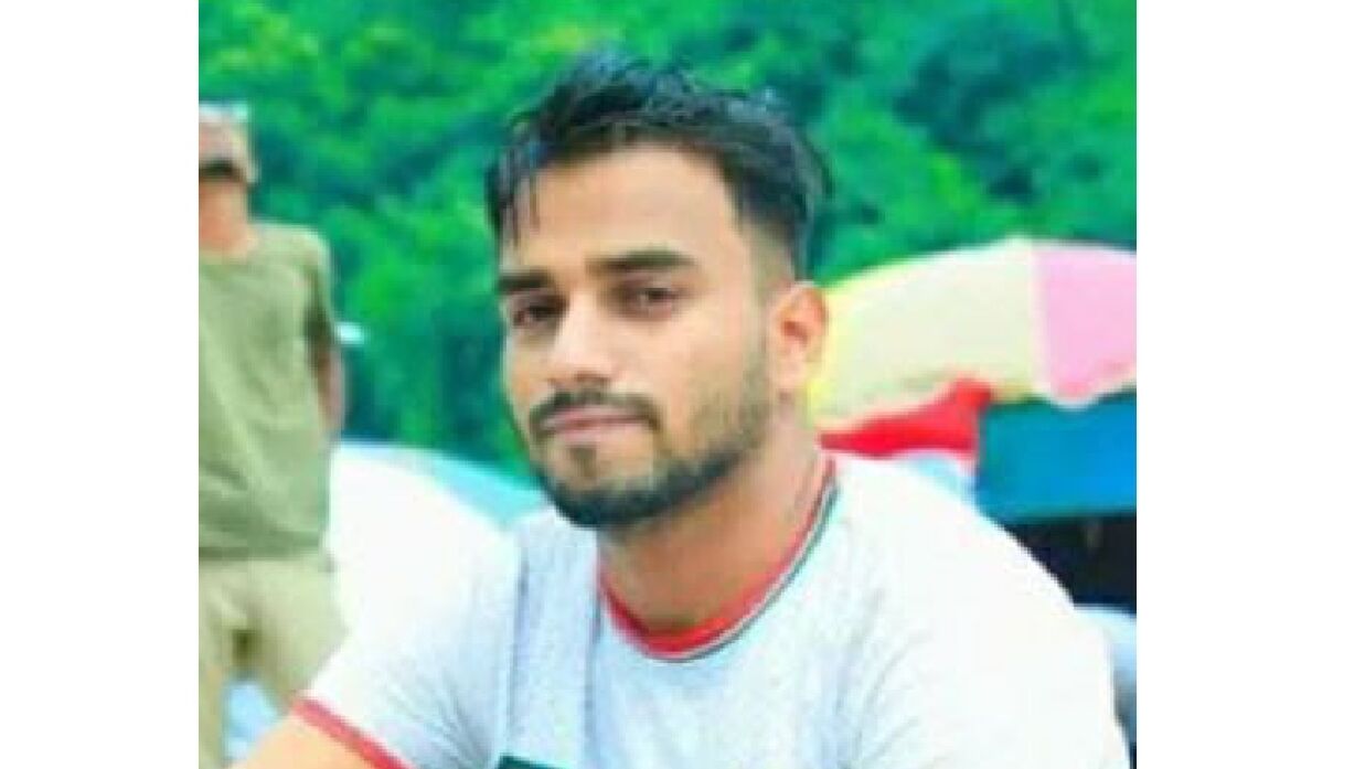 ‘ছাড়তে হবে চেনা রাস্তা’ লিখে শাবিপ্রবি ছাত্রের আত্মহত্যা