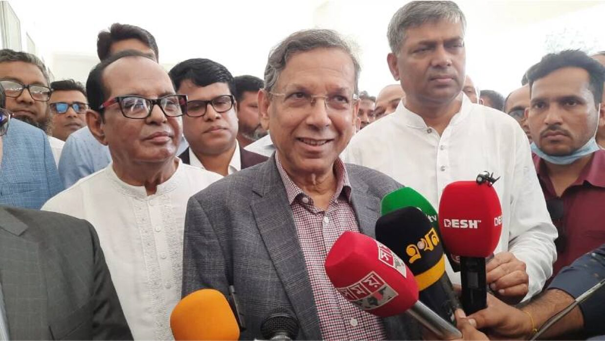 সুষ্ঠু নির্বাচনের জন্য ডিসি ও ইউএনওর জন্য গাড়ী কেনা হচ্ছে : আইনমন্ত্রী