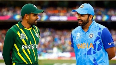 বিশ্বকাপে ভারতের বিপক্ষে ৭ দেখায় একবারও জয় পায়নি পাকিস্তান