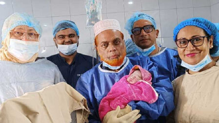 বিএসএমএমইউয়ের ইতিহাসে প্রথম টেস্টটিউব শিশুর জন্ম