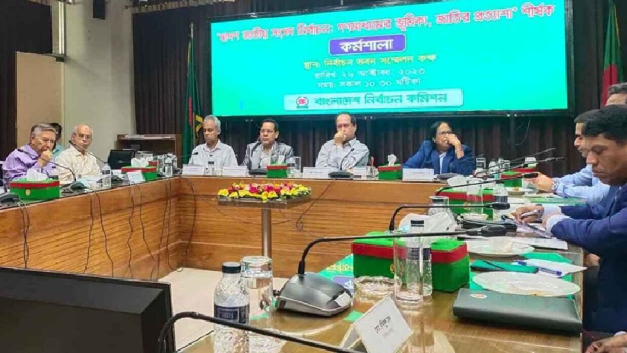 নির্বাচনের অনুকূল পরিবেশ নেই : প্রধান নির্বাচন কমিশনার