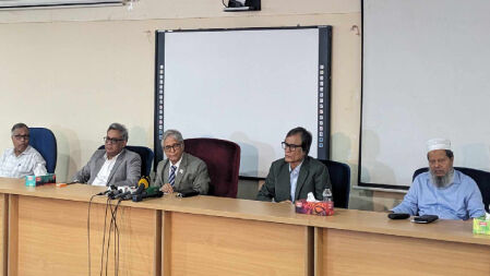 সমাবর্তন শান্তিপূর্ণ করতে সকল সংগঠনের প্রতি আহবান ঢাবি ভিসির