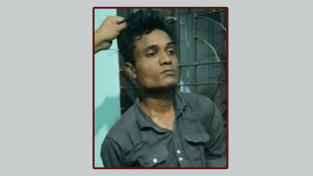 মাদকের টাকা না পেয়ে মাকে কুপিয়ে হত্যা