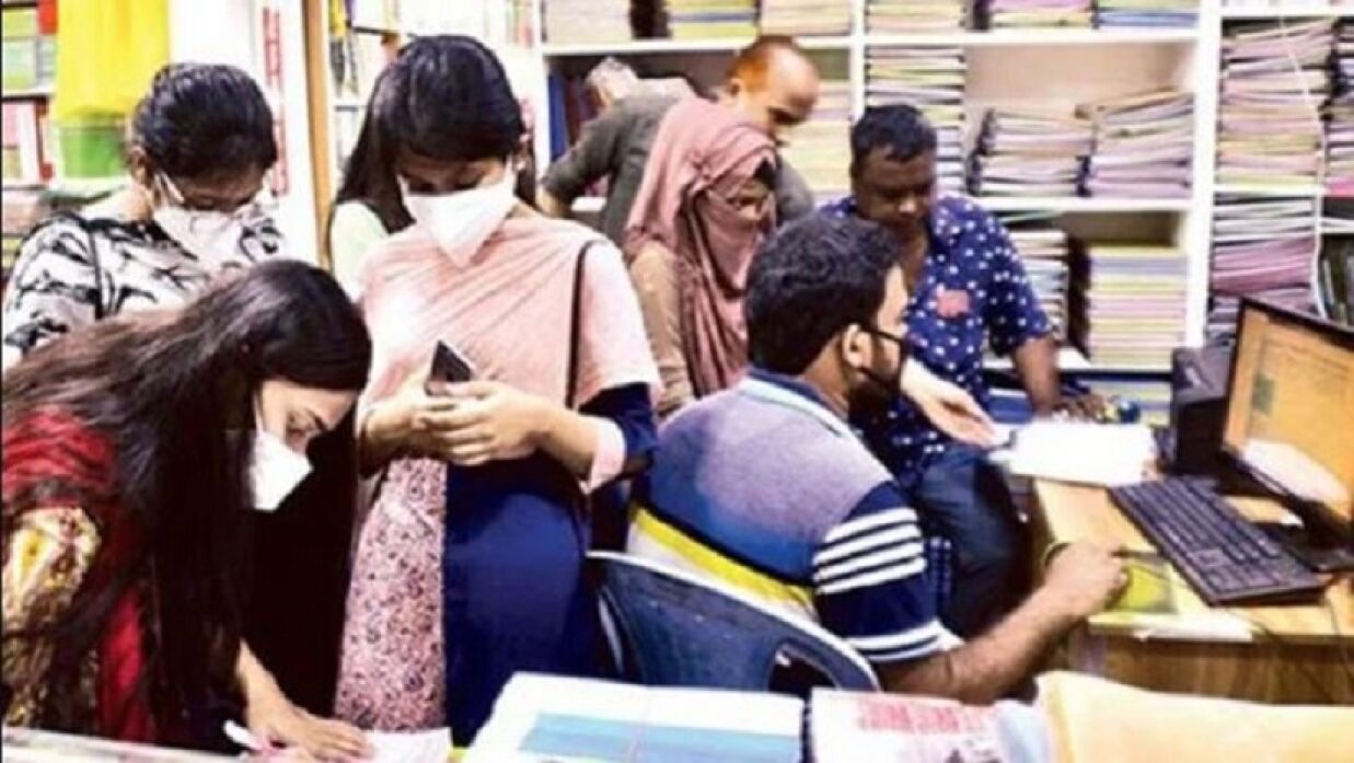মাধ্যমিকে ভর্তির আবেদন গ্রহণ শেষ হচ্ছে আজ