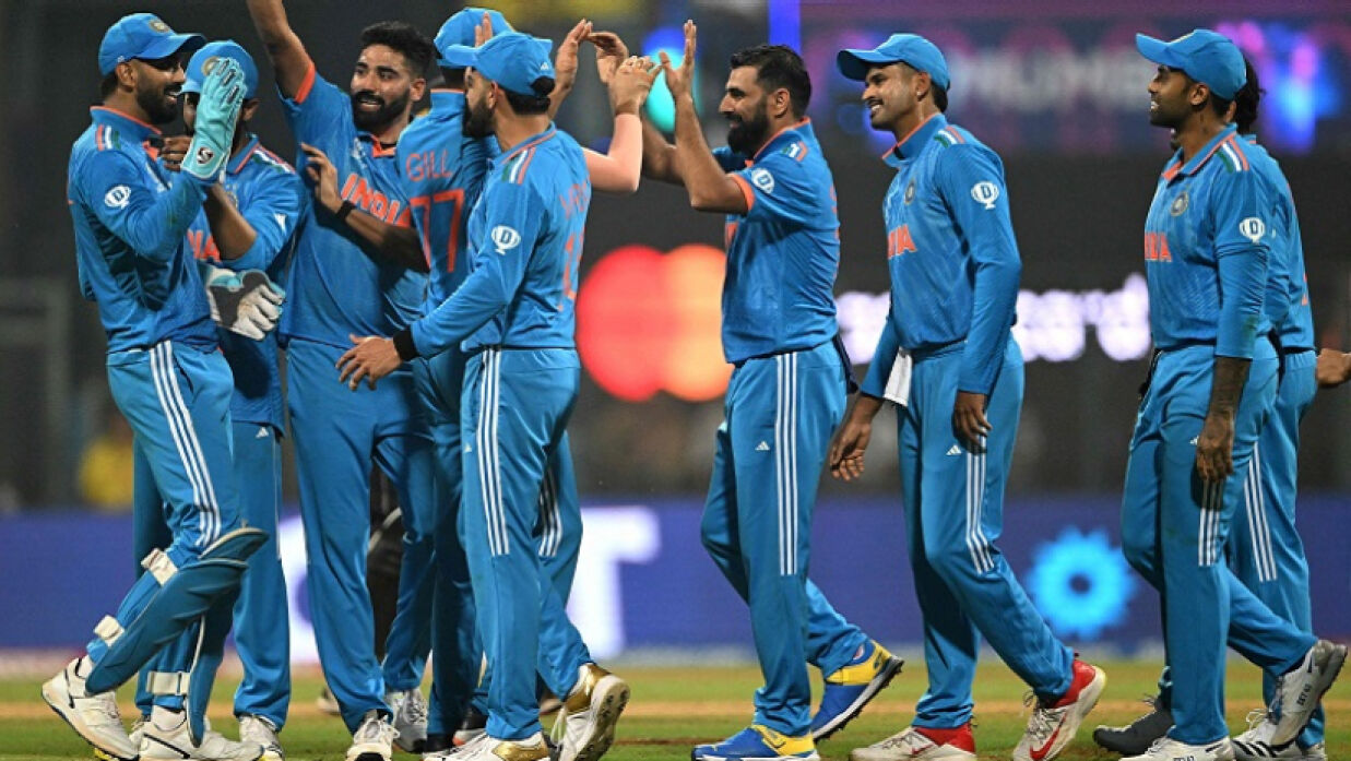 নিউজিল্যান্ডকে হারিয়ে বিশ্বকাপের ফাইনালে ভারত