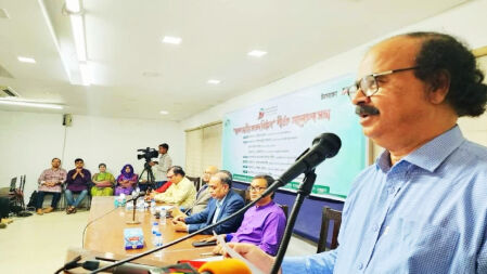 আওয়ামী লীগের কমিটি-উপকমিটিতেই ভোটার ২ কোটির বেশি: সাবেক জবি ভিসি