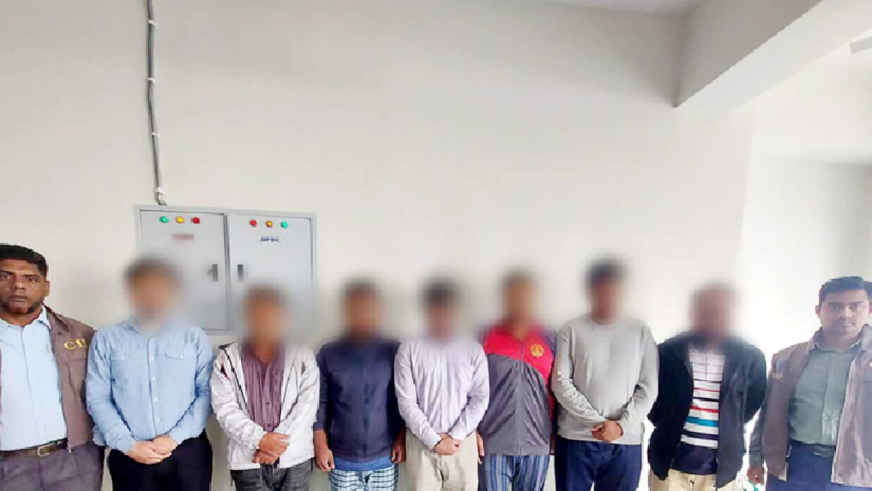 মেডিকেলের প্রশ্নফাঁসে জড়িত ৫ ডাক্তার গ্রেপ্তার, আছেন ইউপি চেয়ারম্যানও