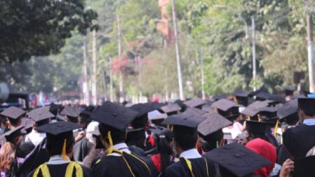 স্বাধীনতার ৫২ বছরেও অর্জিত হয়নি শিক্ষার কাঙ্ক্ষিত গুণগত মান
