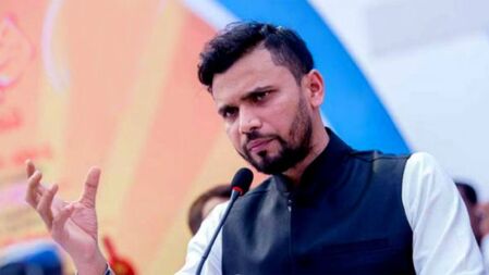 ‘দলের লোকেরাই মাশরাফিকে নিয়ে গুজব ছড়ায়’