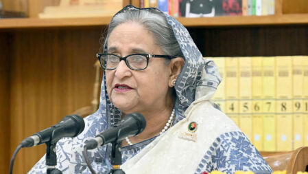 দেশ বিক্রি করে ক্ষমতায় আসার রাজনীতি করি না: প্রধানমন্ত্রী