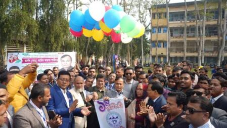 স্মার্ট বাংলাদেশ বিনির্মাণের সম্মুখ যোদ্ধা শিক্ষকরা: প্রতিমন্ত্রী জাহিদ