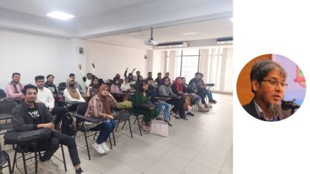 আইইউবির ক্লাসে ফিরলেন ড. সরোয়ার, উচ্ছ্বসিত শিক্ষার্থীরা