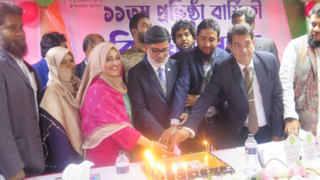 পেশাগত জীবনে হলুদ সাংবাদিকতা পরিহার করার আহবান মানারাতের ভিসির