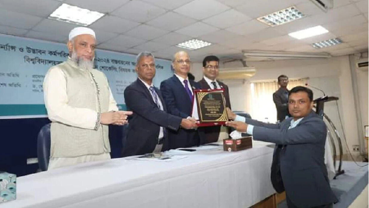 ইউজিসির ইনোভেশন কর্মশালায় সেরা জগন্নাথ বিশ্ববিদ্যালয়