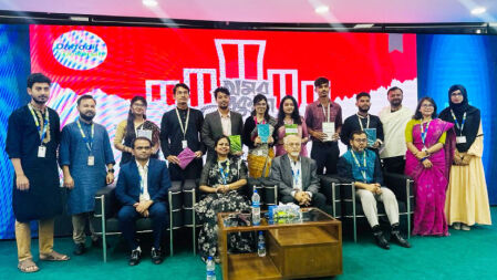ড্যাফোডিল ইউনিভার্সিটিতে মাতৃভাষা দিবসের আলোচনা-বিতর্ক অনুষ্ঠিত