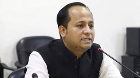 ‘যত্রতত্র মাদ্রাসার কারণে স্কুলে শিক্ষার্থী কমছে’