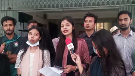 সাজন সাহা ফেঁসে গেছেন, তার বিরুদ্ধে আরও ছাত্রীরা অভিযোগ দিচ্ছেন: ছোঁয়া