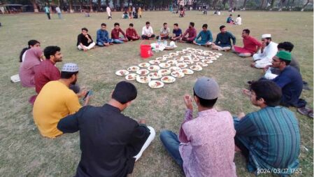 ইবিতে সাতক্ষীরা জেলাকল্যাণের ইফতার মাহফিল 