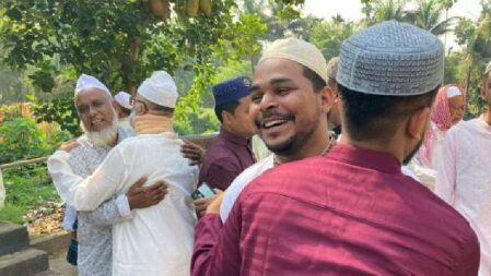 সৌদি আরবের সাথে মিল রেখে ভোলার ৭ গ্রামে ঈদ বুববার