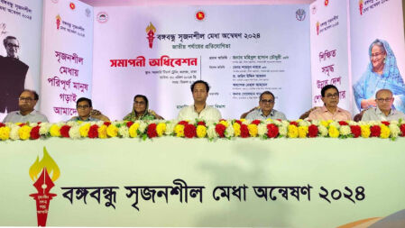 ‘দুর্যোগে বিদ্যালয় বন্ধে স্থানীয়ভাবে কমিটি গঠনে নীতিমালা করা হবে’