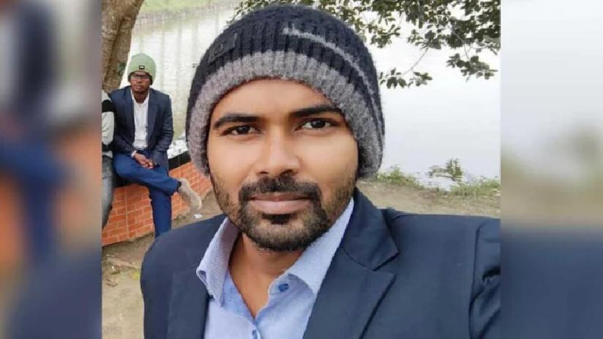 মাইগ্রেনের ব্যাথায় পলিটেকনিক শিক্ষকের আত্মহত্যা