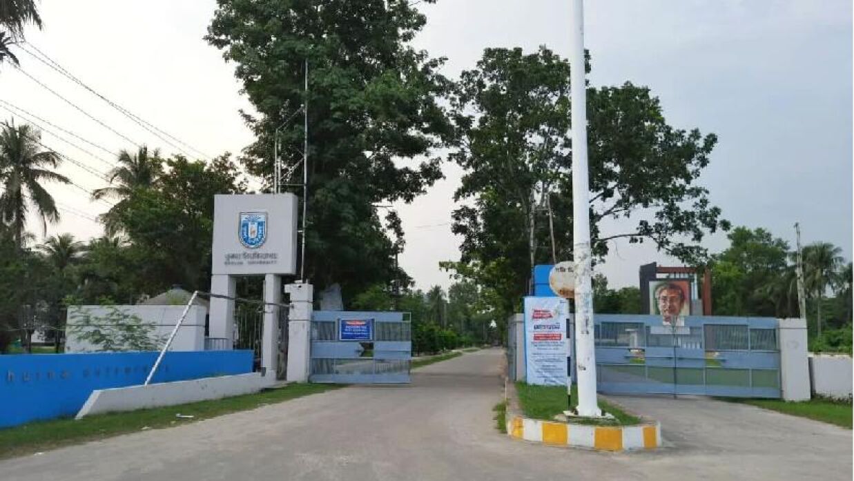কিউএস ওয়ার্ল্ড ইউনিভার্সিটি র‌্যাঙ্কিংয়ে টানা তৃতীয়বার স্থান পেল খুবি